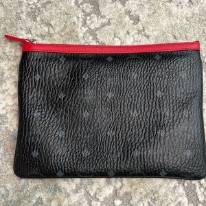 Mcm medium pouch pocket cross body bag